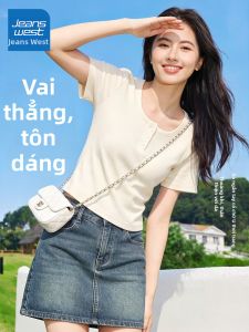 Jeanswest | Áo Thun Nữ Mùa Hè Thiết Kế Mới Kiểu V