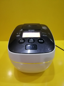 Nồi cơm nội địa Nhật cao tần (IH) Tiger JPB-A100 (1.0L) (03424) áp suất 2 bi màn led