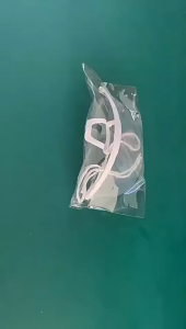 Khẩu Trang nhựa che miệng khi giao tiếp hoặc chế biến thức ăn phun xăm spa