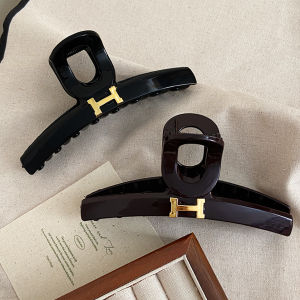 กิ๊บติดผมลายตัวอักษรขนาดใหญ่สำหรับผู้หญิง 2025 กิ๊บติดผมทรงฉลาม ทรงทันสมัย สำหรับผมยาว ตกแต่งผมด้านหลังศีรษะ