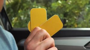 4/8-Pack Ultra-Thin Metal Plates for Magnetic Mounts –Adhesive Sheets for Car Wall Vent & Case Compatible with Smartphones & GPS