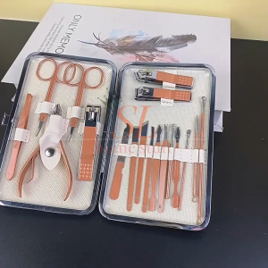 Gunting Kuku Set 18 in 1 Manicure Pedicure Set Profesional Premium Rose Gold-Alat Pembersih Telinga