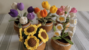 [SG Ready Stock] Finished Product Hand Made Crochet Flowers/sunflowers/lily/tulip Potted Plant