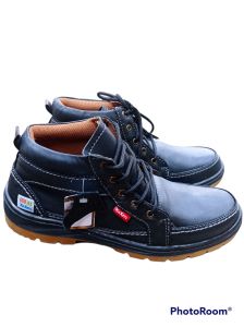 SEPATU PRIA DEWASA KULIT