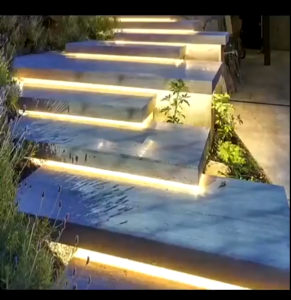 JUKE Lampu LED Strip 100 Meter 220V + Free 5 Pcs Soket Sambung LED Strip 2835 IP65 Hiasan Dekorasi Pohon Indoor Outdoor