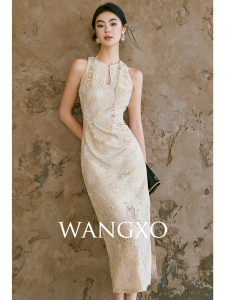 WANGXO | Đầm Thêu Ren Ánh Trăng
