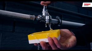 Sonax 337100 Đánh Bóng Kính Chuyên Sâu Tẩy Ố Kính Xe Ô Tô xe máy- Sonax Glass Polish Intensive 250ml-10ml-20ml