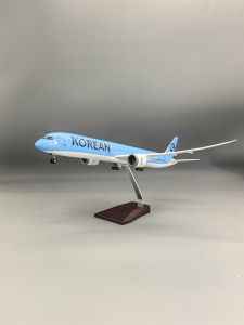 43cm plane model Korean Air 787-10 Replica Resin airplane models With Wheels & Led Light Souvenir Plane Toy Collected Gift