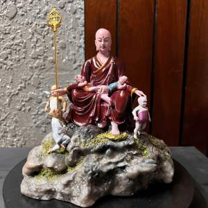 Tượng Phật Địa Tạng Vương Bồ tát  cao cấp. vẽ chi tiết . cao 24 cm