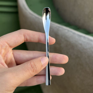 Elegant Mini Coffee Spoon VE 18-10 Stainless Steel Stirring Spoon for Coffee Cup Seasoning Small Scoop Spoon Korean Style Commercial Use