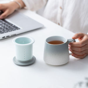 Nordic Style Large Capacity Ceramic Mug with Lid Luxury Minimalist Office Owner Cup Personal Exclusive North Europe Simple Light Elegant