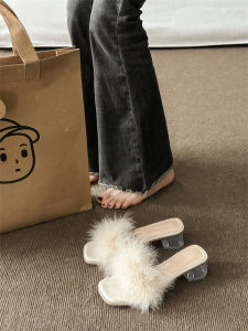 Fantasy Style Beautiful Fur Slippers Women Summer Outdoor Wear 2025 New Fashion Crystal Thick High Heel Sandals Slip-On Shoes