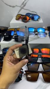 Kacamata Pria Hitam Sporty & Photochromic Polaris Sunglass