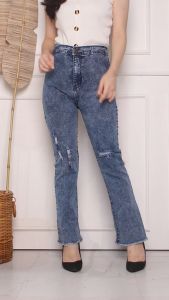 Yura Cutbray Ripped / Hw Jeans Cutbray Sobek Lapis / Hw Jeans Cutbray Hijab Friendly / Celana Panjang Sobek Lapis Wanita