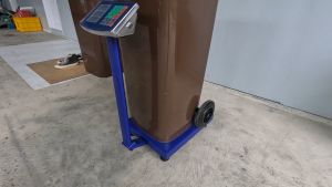 UIVA ลิตรสีชอกเลขที่ 120 มีล้อ สกรีน-ไม่สกรีน บ้านเลขที่ ถังขยะ HDPE การผลิตเสริมสวยให้ดูสมดุล สร้างความสุขกับบ้าน