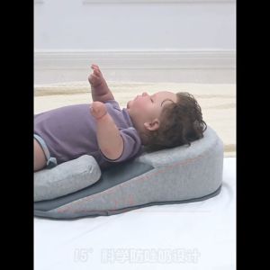 Baby Anti Reflux Pillow Baby Anti Spitting Slope Bed Bantal Wedge Pillow 防吐奶斜坡垫