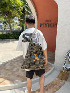 Mens Camouflage Canvas Shoulder Bag Summer Fashion Print Soft Polyester Lining Zipper Closure Handbag Travel Bag Streetwear