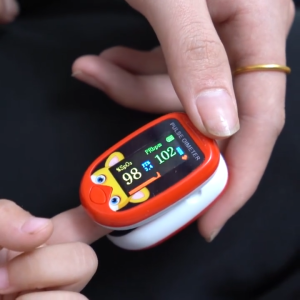 เด็กทารกเด็ก Pulse Oximeter Fingertrip Mini SpO2 Monitor USB ชาร์จเลือดออกซิเจน Monitor Pulse Rate Measuring Gauge อุปกร