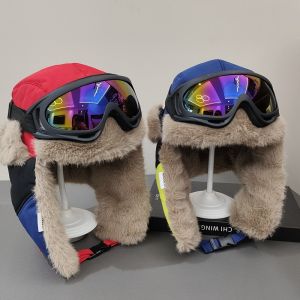 Childrens Outdoor Winter Skiing Cap And Glasses Set Boy Girl Windproof Warm Ear Protection Hat round Top No Brim Cap