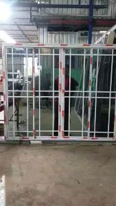 (ฟรีค่าส่ง)ขนาดกว้าง200/210/220/230/240/250ความสูง200เซนติเมตร ประตูบานเลื่อนกระจกอลูมิเนียมแต่งลายตามรุปภาพสินค้าประกอบให้แบบสำเร็จรูปนำไปประกอบติดตั้งเองได้เลย