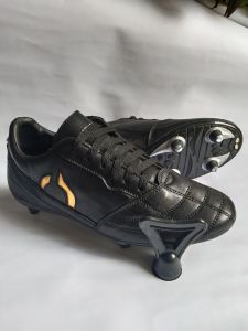 sepatu sepak bola kulit htm pul 6 besi baut kulit sapi
