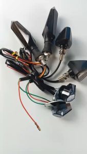 [ THANH LÝ GIÁ GỐC ] Cặp xi nhan LED độ các dòng xe máy - xi nhan LED siêu sánghiện đạigiao ngẫu nhiên 1 cặp