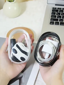 Pouch Serbaguna Keychain Mini Bag Transparan Gantungan Storage Bag Portable Travel Kotak penyimpanan Kabel Charger Multifungsi