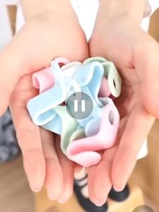 ส่งไวจากไทย ตะขอเก็บเสื้อผ้า สามารถประหยุดพื้นที่ ตะขอเสริมไม้แขวนเสื้อ อุปกรณ์สำหรับแขวนเสื้อผ้า