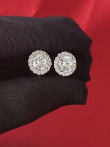 Diamcity (Free Gra Certificate) Anting Wanita Perak 1 Karat Moissanite 925