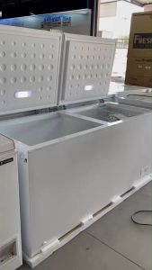 ตู้แช่แข็งฝาทึบ Sanden รุ่น SCF-0615 ขนาด 21.2 Q ( รับประกันนาน 5 ปี )