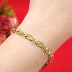 สร้อยข้อมือทองเหลืองลายโซ่ ความยาว 7 นิ้ว งานทองเหลืองแท้ งานดิบไม่ได้ชุบ วินเทจ พร้อมจัดส่ง
