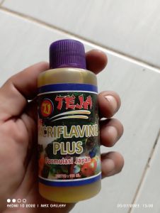 ACRIFLAVINE PLUS formula japan obat biru dan kuning untuk ikan hias isi 100ml