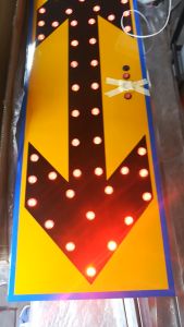 Solar Arrow Left and Right Board Road Flashing Signal Warning LED Light