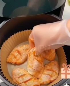 Air Fryer Paper Liners: Non-Stick Disposable Parchment Paper for Baking & Barbecue