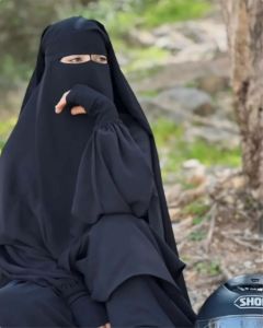 Muslim new fashion simple female hood mask Türkiye Dubai Arab women popular with all matching solid color masks