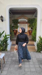 Nadin Blosue Wanita Jumbo Atasan Wanita Kaos Oversize Polos Blus Lengan Balon Terbaru
