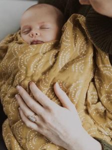 Summer Muslin Bamboo Cotton Swaddle Blanket Baby Wrap Towel Newborn Coverlet Lightweight Soft Fabric Infant Sleep Bag