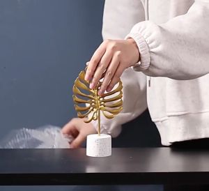 Nordic Decorative Desk Ornaments Gold Iron Decor Monstera Leaf Marble Base Gold Iron Artificial Modern Flowers