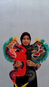 Jual mainan kuda lumping ukuran tanggung untuk anak TK usai 5 tahun bahan bambu berkualitas siap kirim
