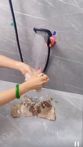 ที่แขวนฝักบัวชั้นวางในห้องน้ํา ที่วางฝัก ที่ใส่ฝักบัวลายการ์ตูน ปรับองศาได้ -ไม่ต้องเจาะผนัง