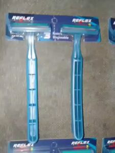 alat cukur 3 mata pisau / silet bulu kumis jenggot ketiak rambut kemaluan