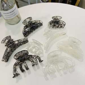 Large Size Acrylic Lace Hair Accessories: Korean Style & Shark Clamp Trends