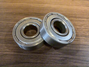 ลูกปืนรถเข็น ล้อลูกปืน ตลับลูกปืน รถเข็น รถเข็นผัก รถเข็นน้ำ 6204zz 6304zz