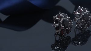 Flower Stud Earrings for Women Gift Black Garnet Silver Natural Gemstone 925 Sterling Silver Classic Elegant