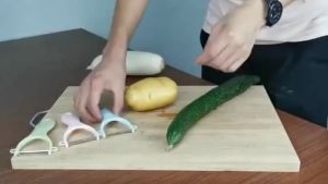 TLE Ceramic Peeler  [Fruit Peeler_Pengupas Kulit Buah Seramik_Alat Pengupas]