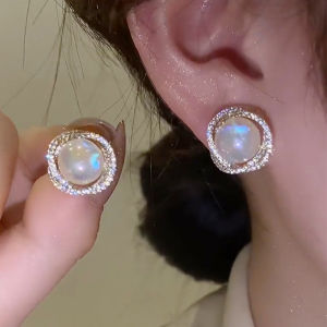 Fashionable Pearl Earrings Womens Simple Elegant Trendy Spring Summer Ear Jewelry Alloy Plated Silver Plated Gold Heart Drop Bell