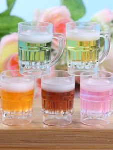 Mini Resin Simulation Beer Mug Toy DIY Small Wine Cup Accessory for Pretend Play Large Cup for Childrens Home Life Scenarios