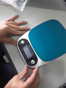 Cân Tiểu Ly Điện Tử Nhà Bếp Mini Định Lượng 1g – 10kg Kèm 2 Pin AAA - Cân Điện Tử Màn Hình Led Làm Bánh Độ Chính Xác Cao - Cân Nhà Bếp