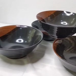 ถ้วยเซรามิค ชามเซรามิค 8 นิ้ว แพ็ค 3 ใบ มี 2 สี สีดำ สีขาว ชามราเมง ถ้วยราเมง สไตล์ญี่ปุ่น เข้าไมโครเวฟได้