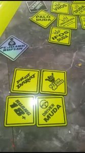 Variasi Gantungan Kaca Akrilik Bebas Custom Mobil dan Truck 06